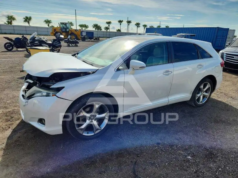 2013 Toyota VENZA photo