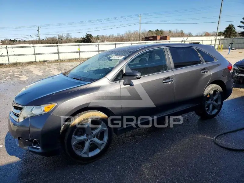 2013 Toyota VENZA фото