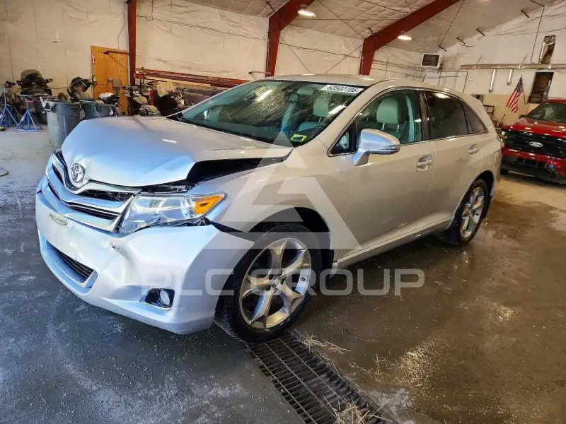 2013 Toyota VENZA photo