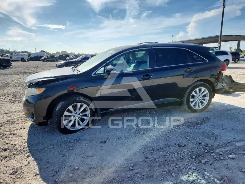 2013 Toyota VENZA фото