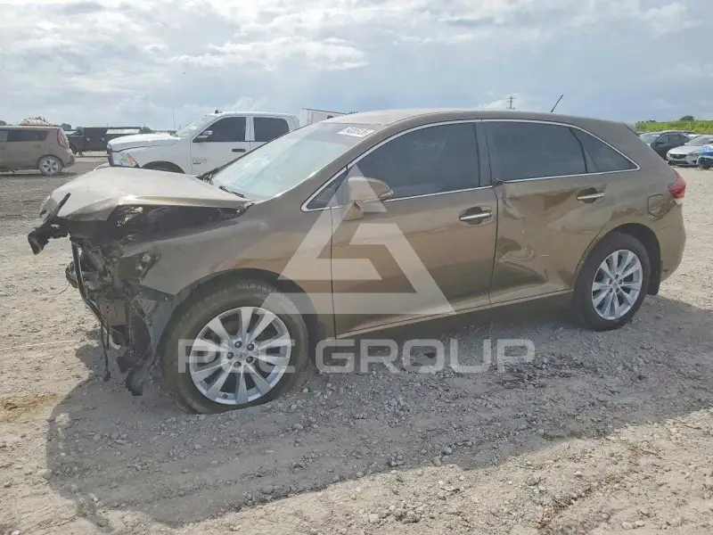 2013 Toyota VENZA photo