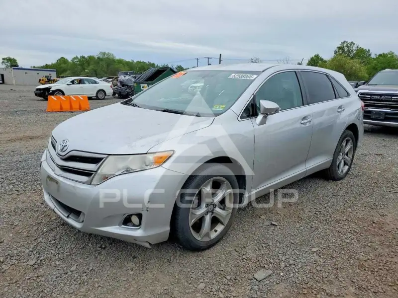 2013 Toyota VENZA фото