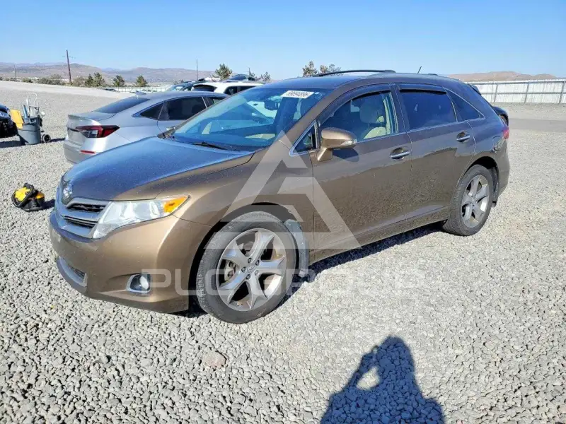 2013 Toyota VENZA photo