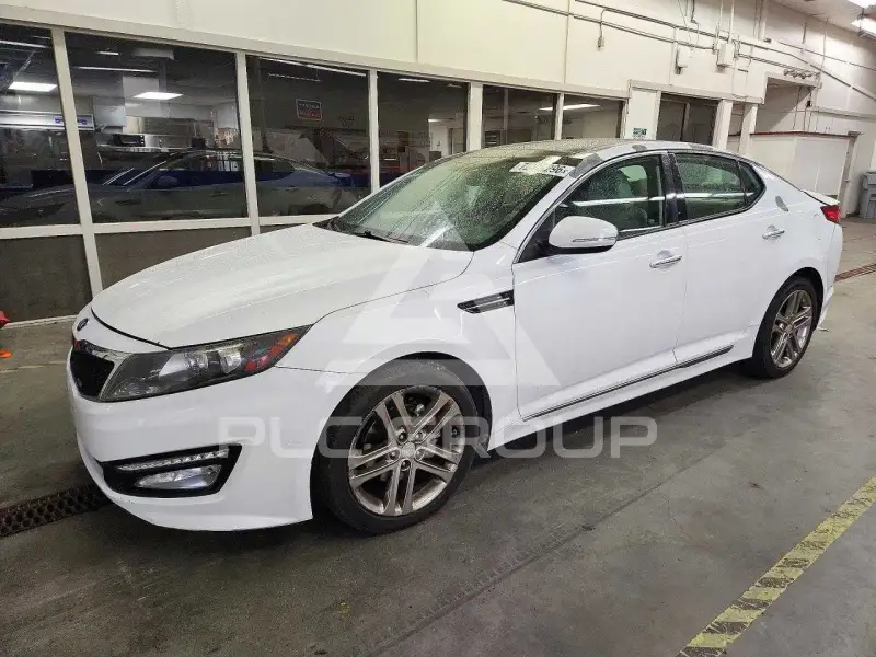 2013 KIA Optima фото