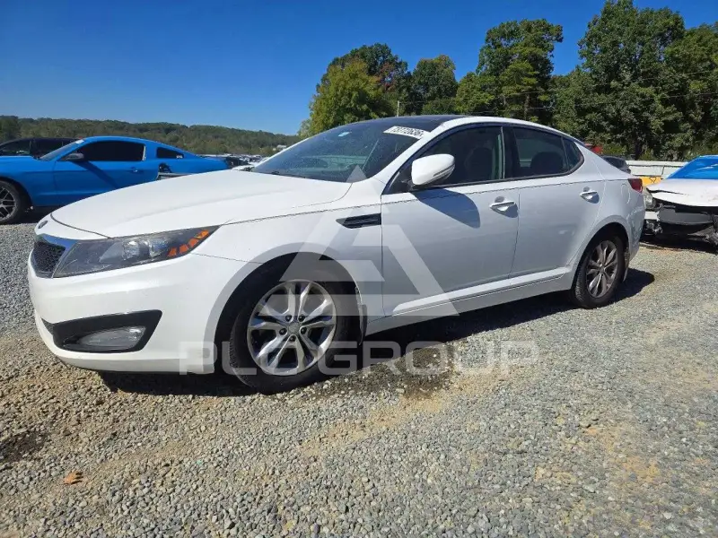 2013 KIA Optima фото