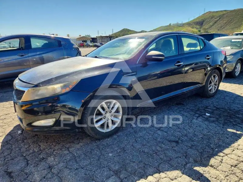 2013 KIA Optima photo