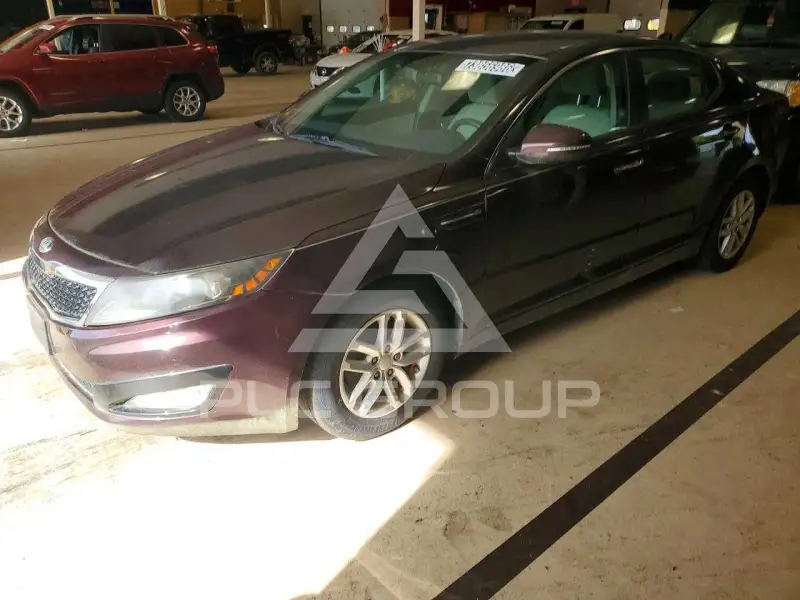 2013 KIA Optima photo