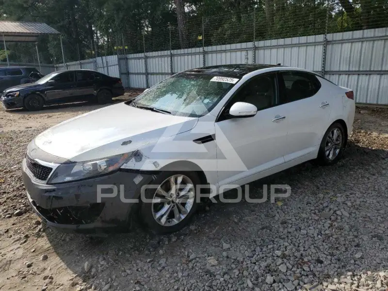 2013 KIA Optima фото