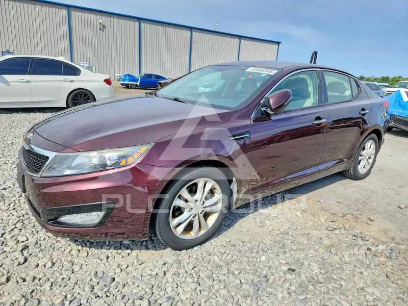 2013 KIA Optima фото
