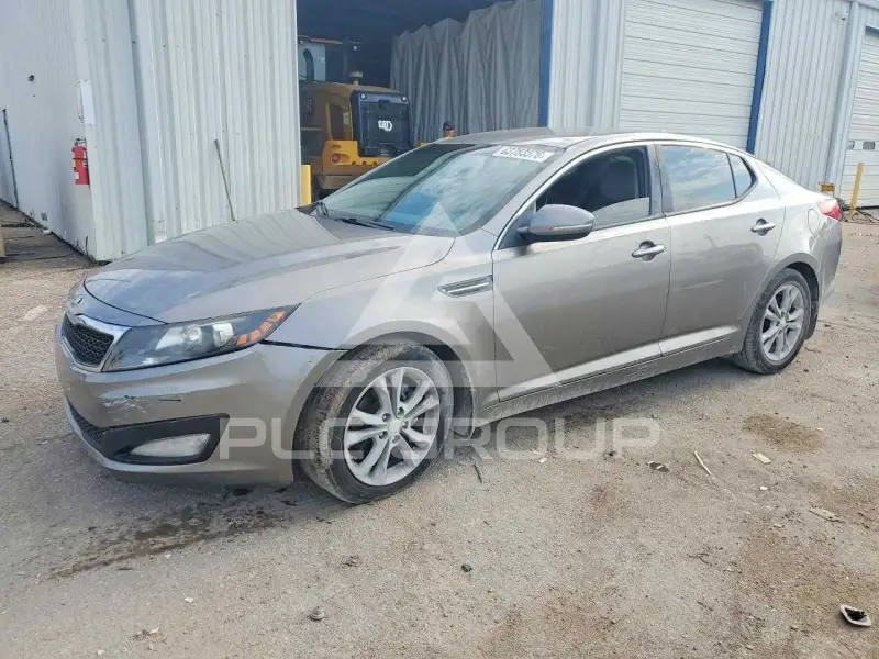 2013 KIA Optima фото