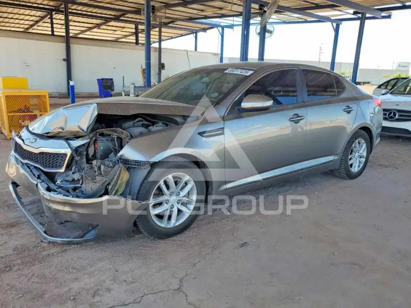 2013 KIA Optima photo
