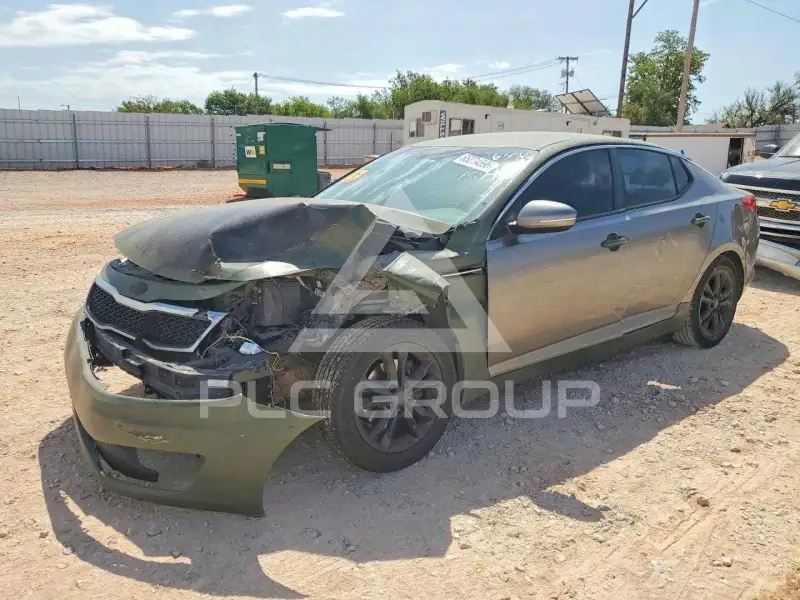 2013 KIA Optima photo