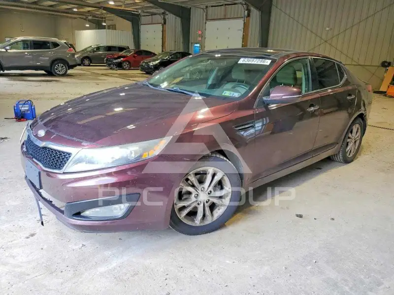 2013 KIA Optima фото