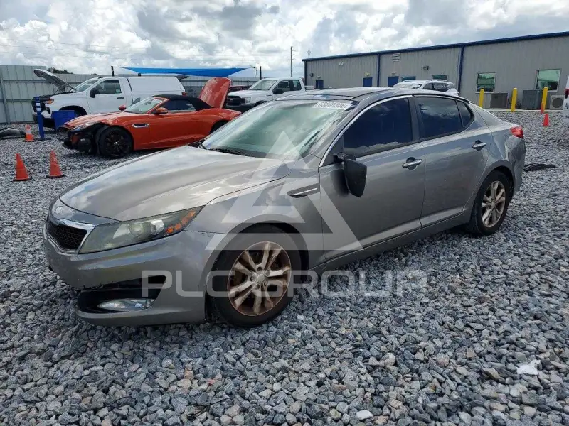 2013 KIA Optima фото