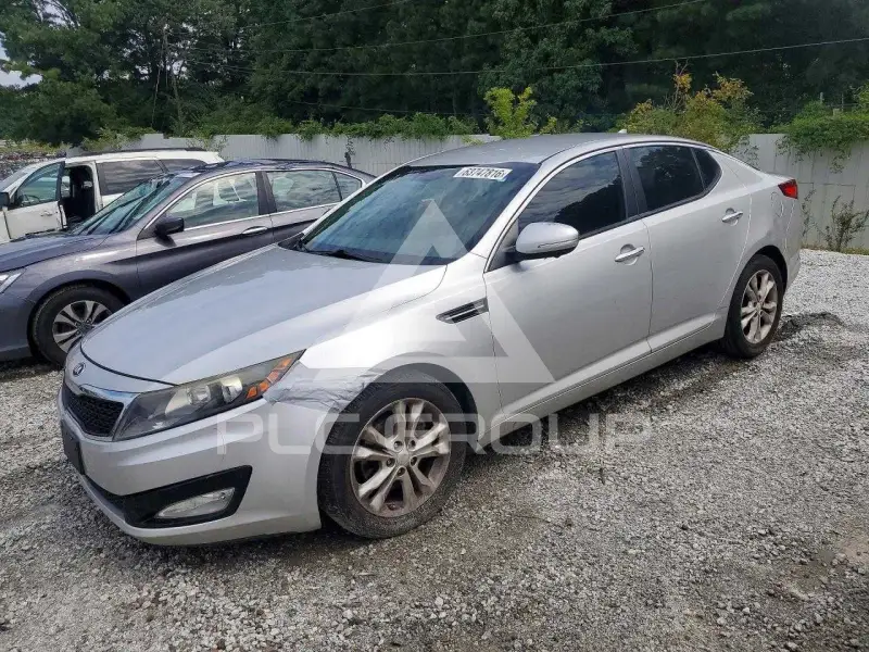 2013 KIA Optima photo