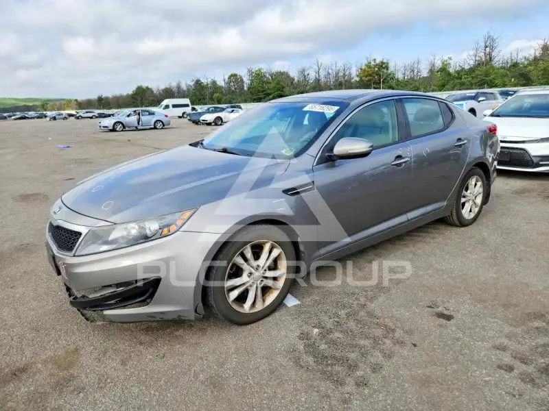 2013 KIA Optima фото