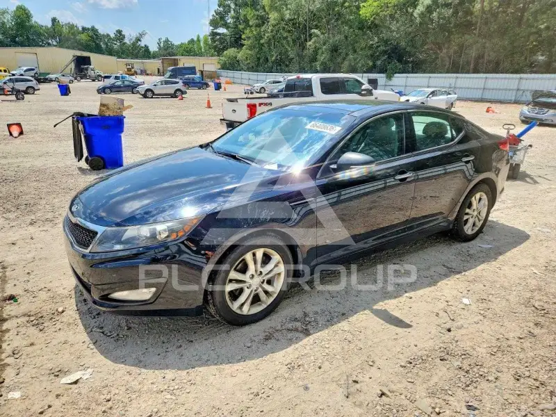 2013 KIA Optima фото