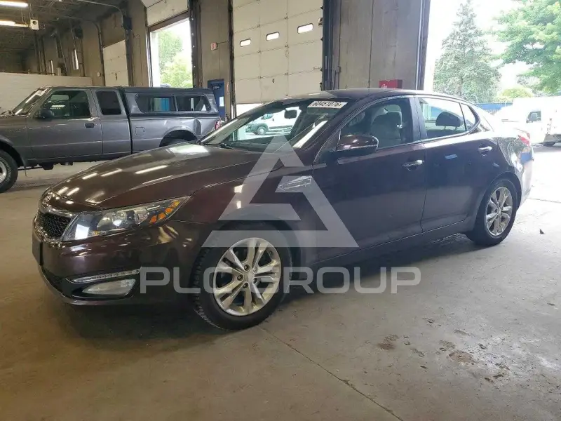 2013 KIA Optima фото