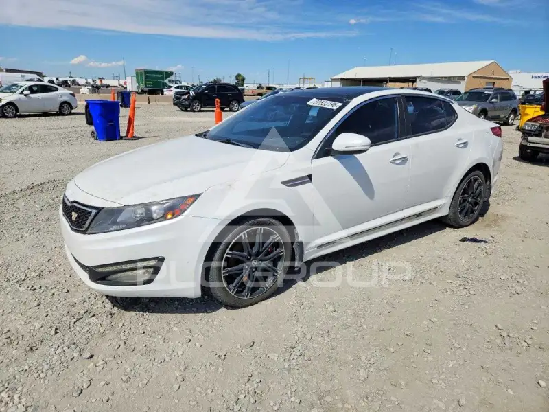 2013 KIA Optima photo