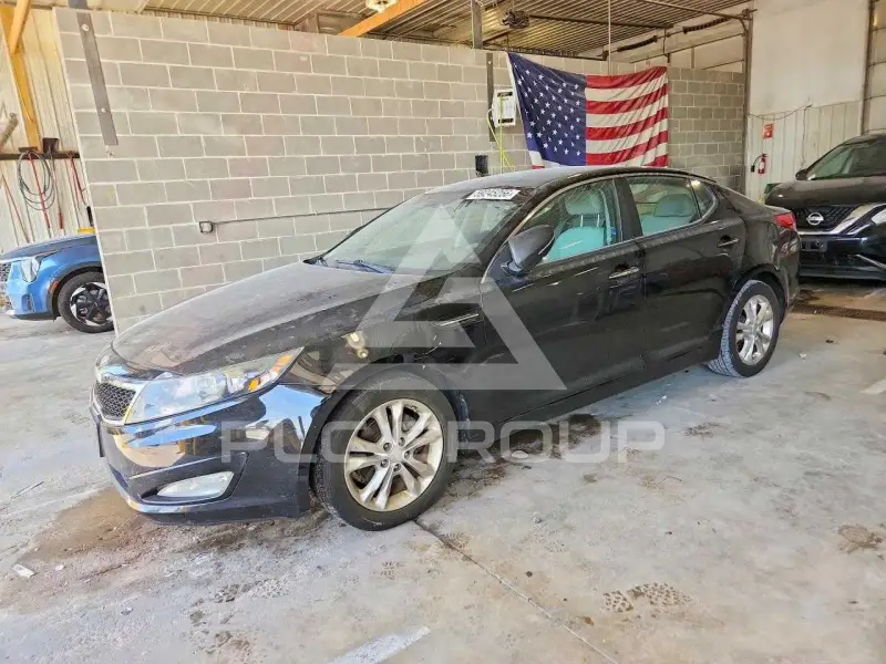 2013 KIA Optima фото
