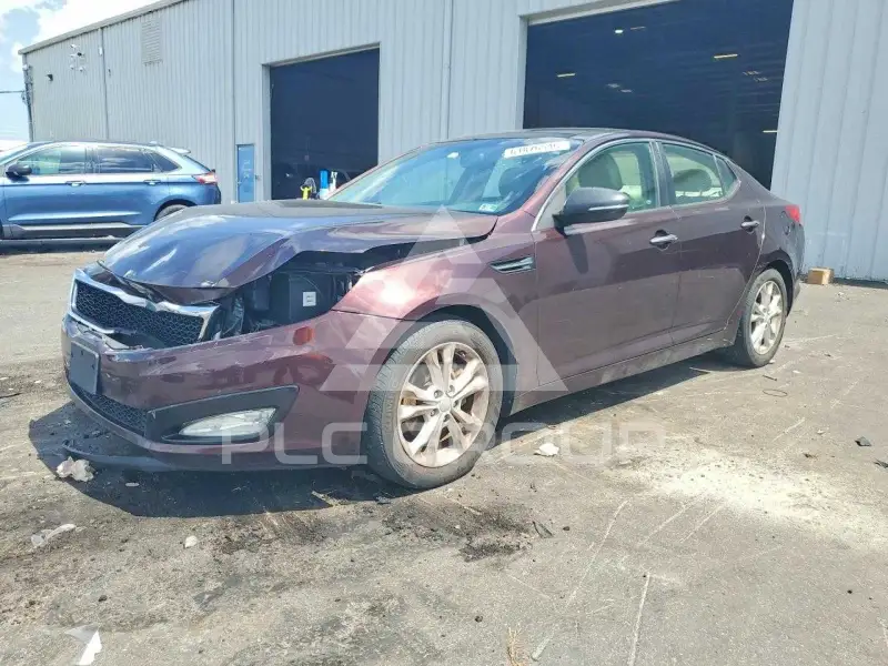 2013 KIA Optima фото