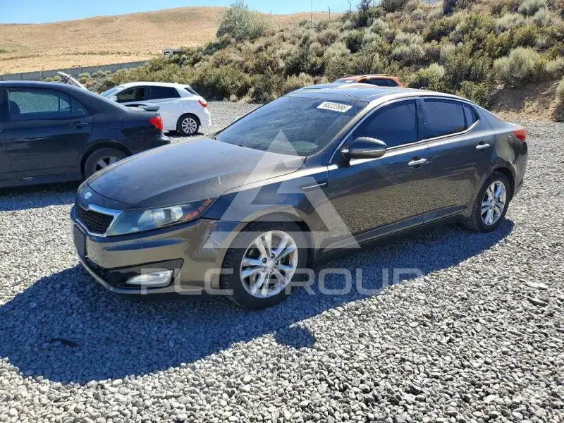 2013 KIA Optima photo