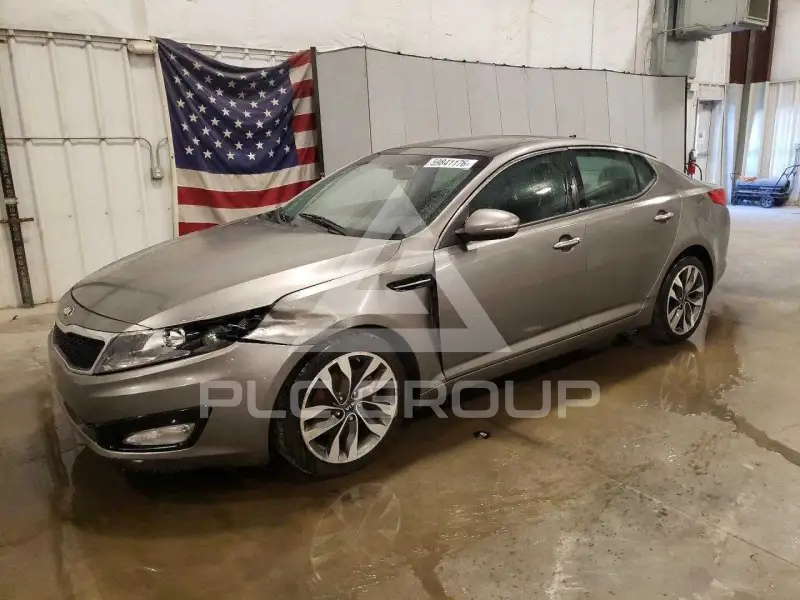 2013 KIA Optima photo