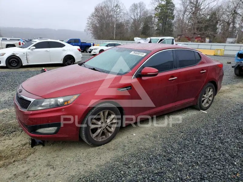 2013 KIA Optima фото