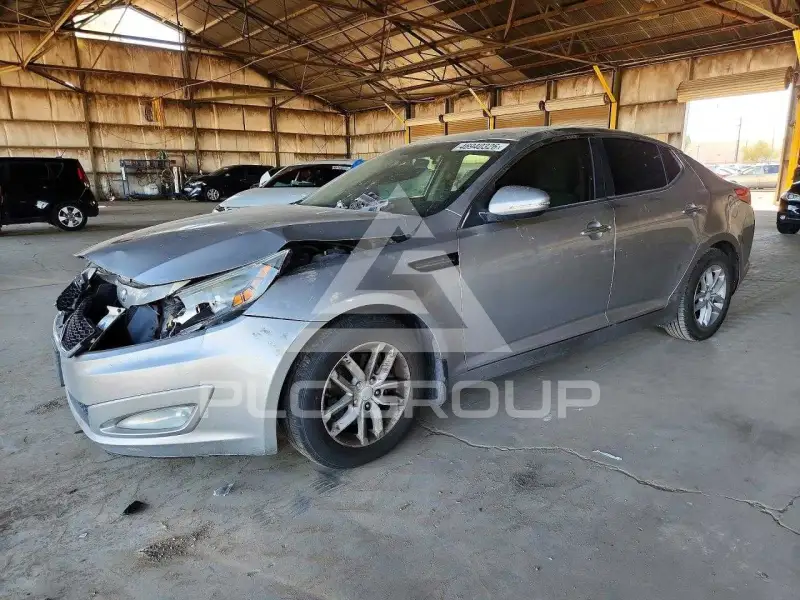 2013 KIA Optima photo
