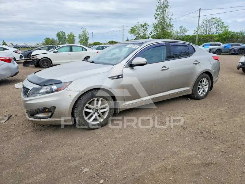 2013 KIA Optima photo