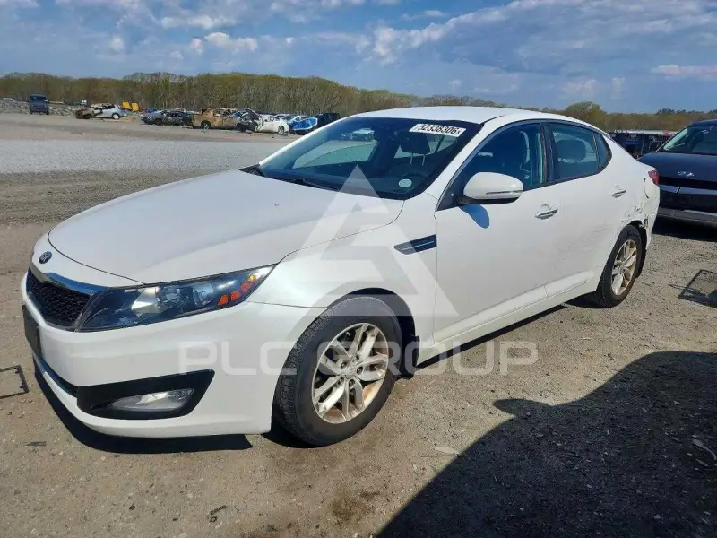2013 KIA Optima photo