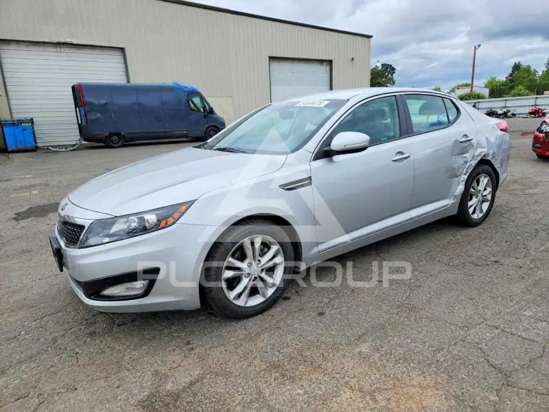 2013 KIA Optima фото