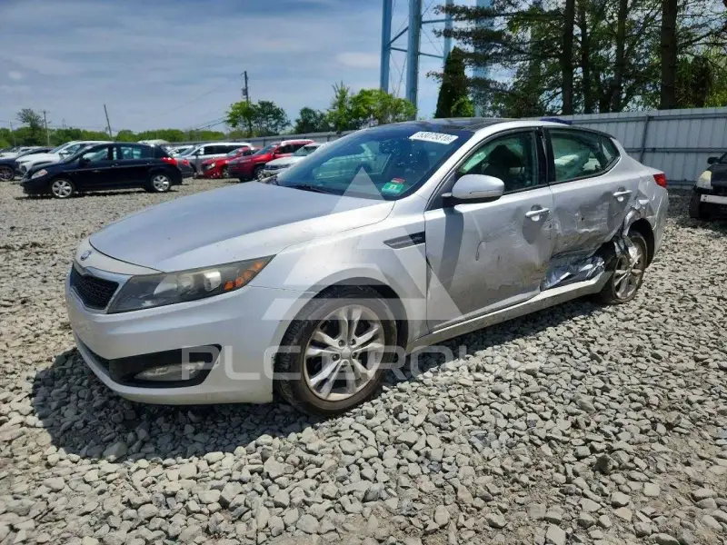 2013 KIA Optima фото