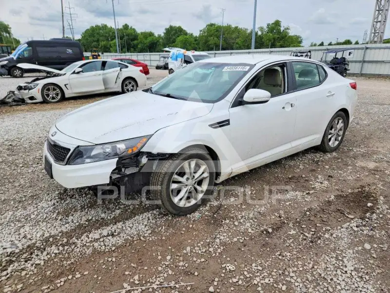 2013 KIA Optima photo