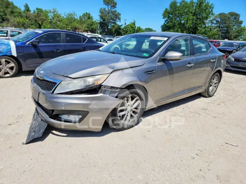 2013 KIA Optima фото