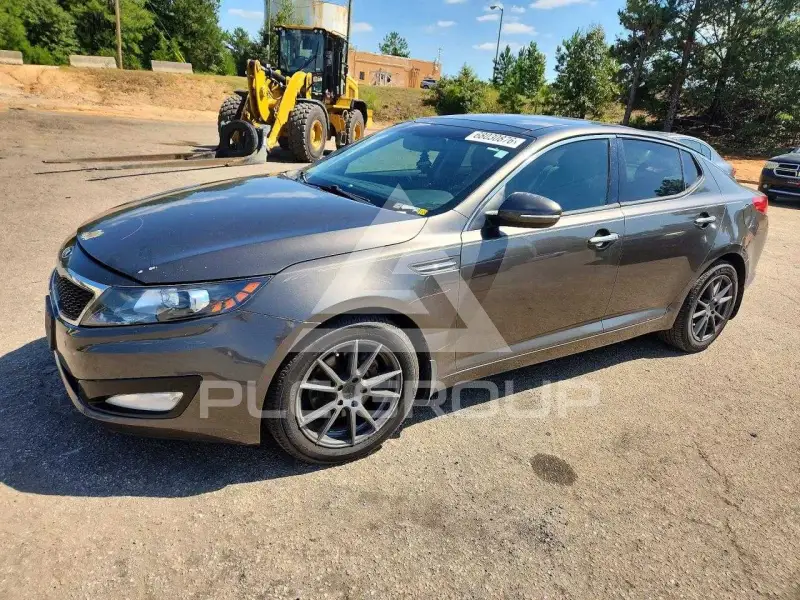 2013 KIA Optima photo