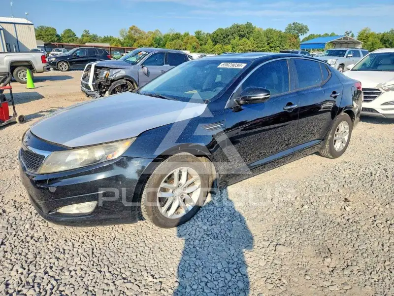 2013 KIA Optima photo