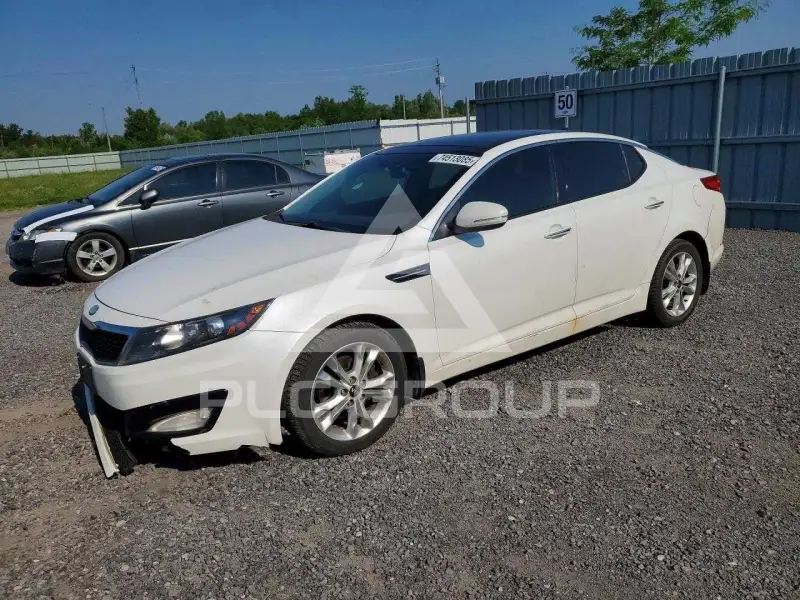 2013 KIA Optima фото