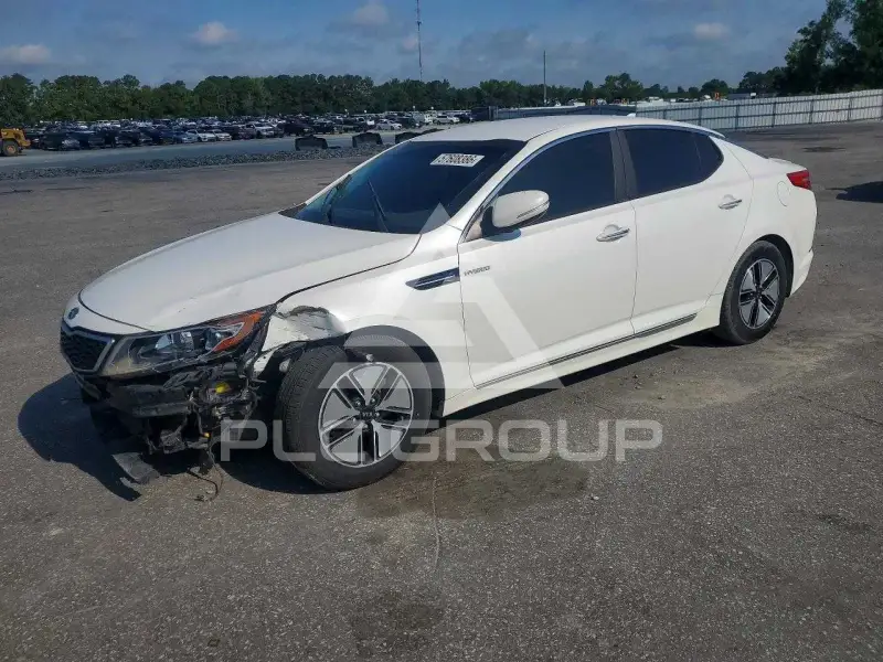 2013 KIA Optima photo
