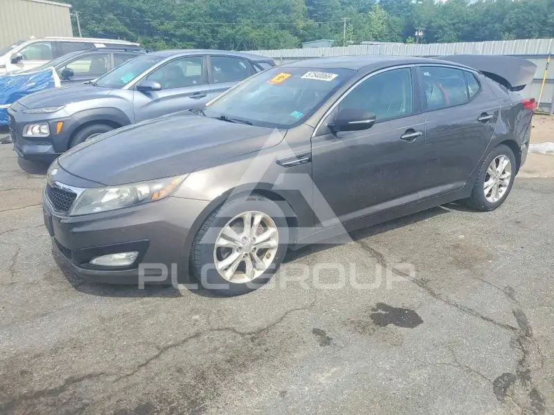 2013 KIA Optima фото