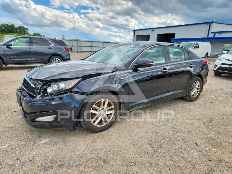 2013 KIA Optima фото