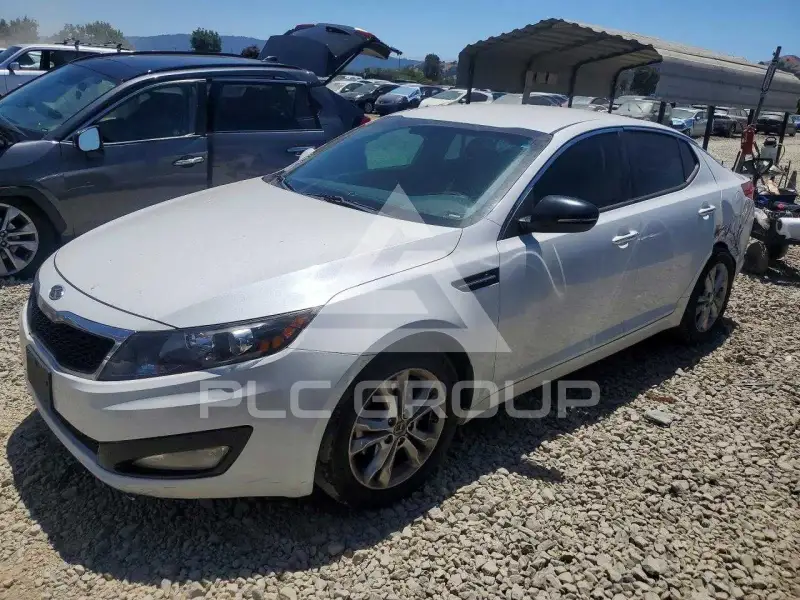 2013 KIA Optima photo