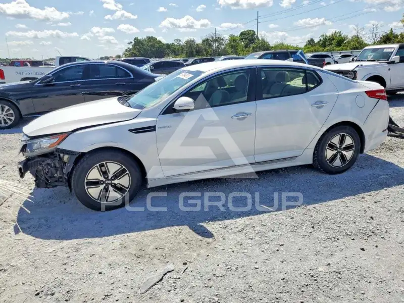 2013 KIA Optima фото