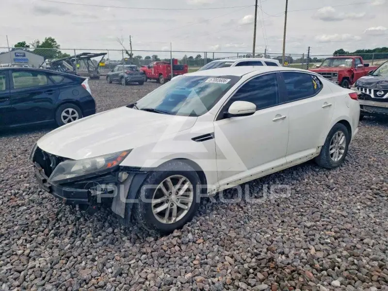 2013 KIA Optima фото