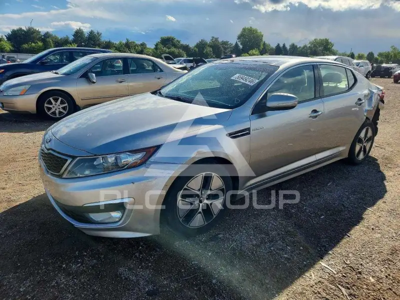 2013 KIA Optima фото