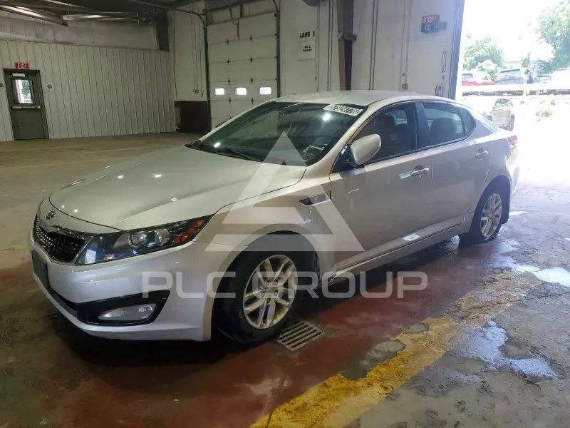 2013 KIA Optima photo