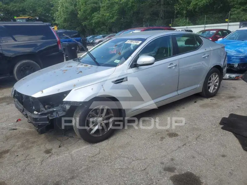 2013 KIA Optima photo