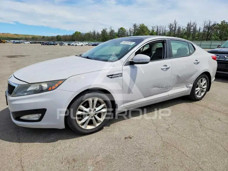 2013 KIA Optima фото