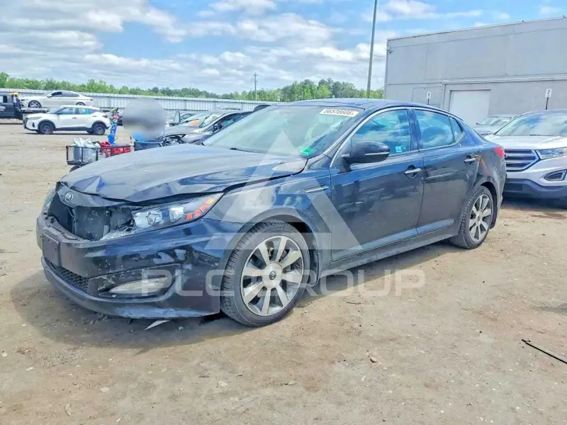 2013 KIA Optima photo