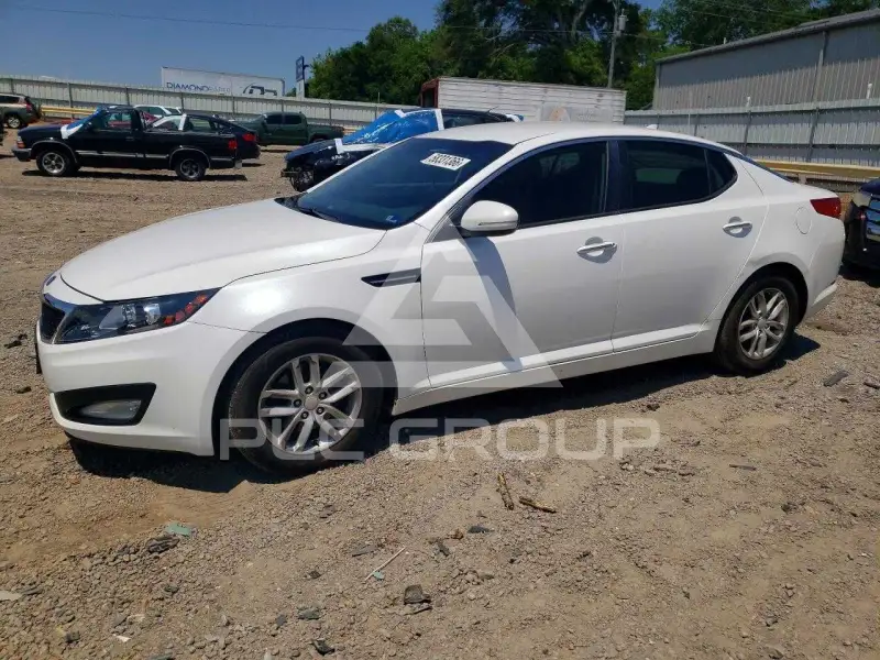 2013 KIA Optima фото